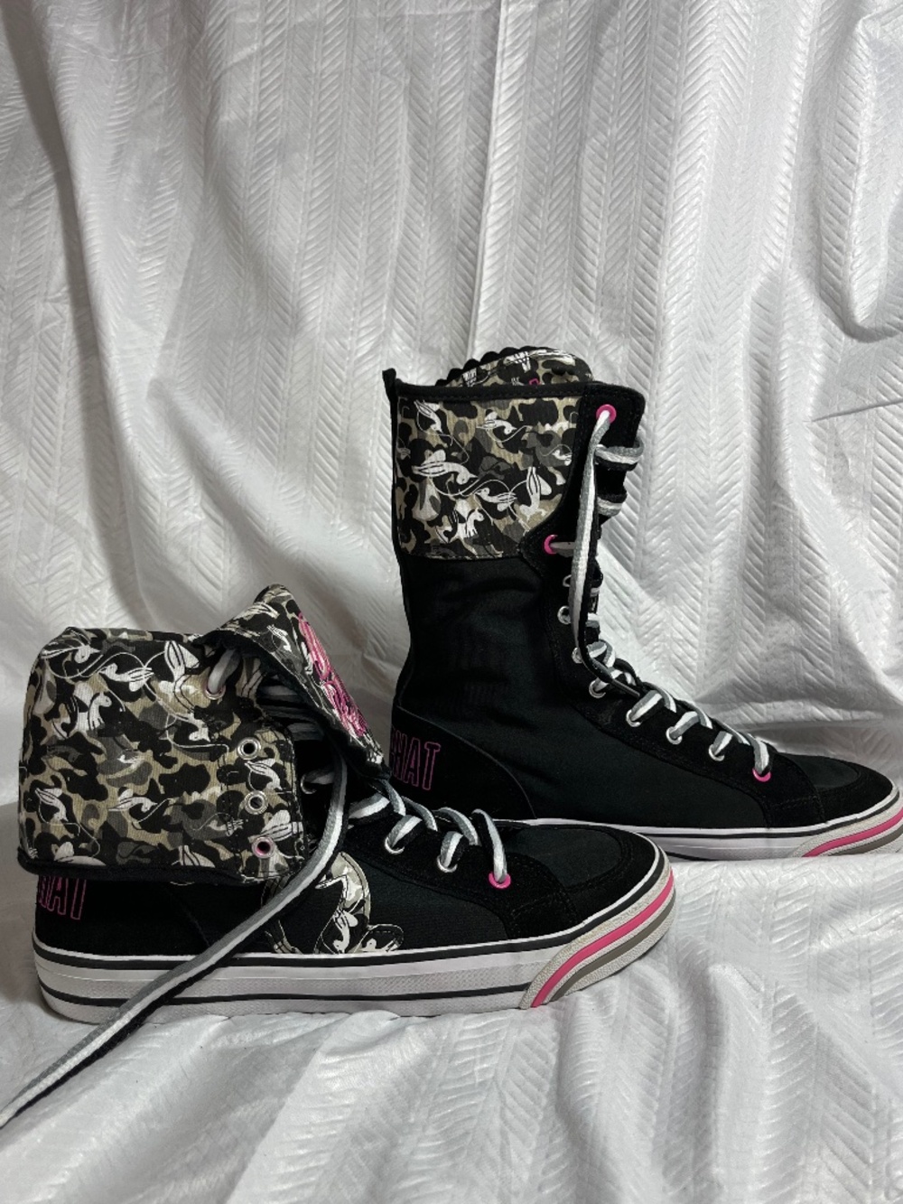 RARE Baby Phat Street High Top Sneaker Sz 8.5 Y2K (Converse style)